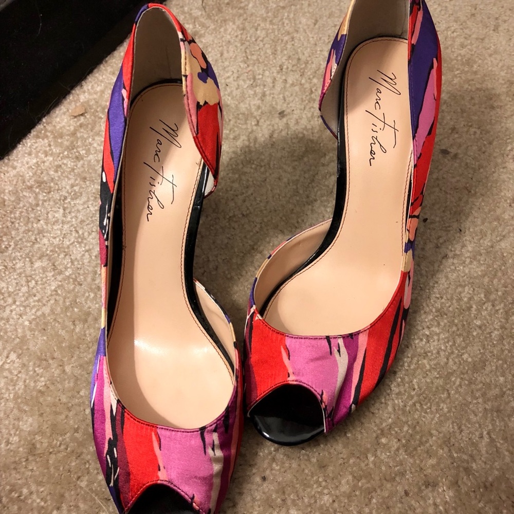 Marc Fisher Heels Size 9.5
