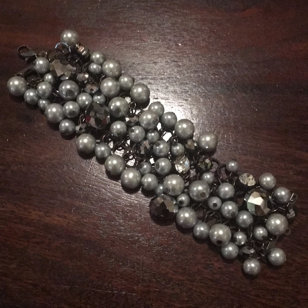 Grey Pearl Bracelet