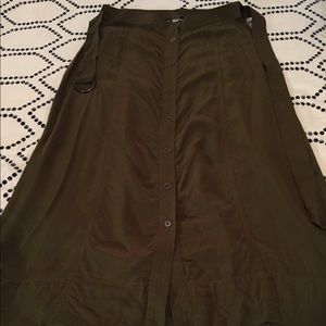 LOFT army green button skirt with DRing belt