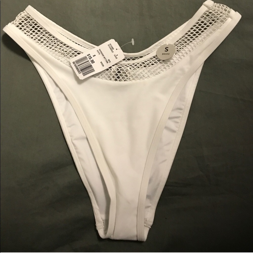 High leg swim bottoms