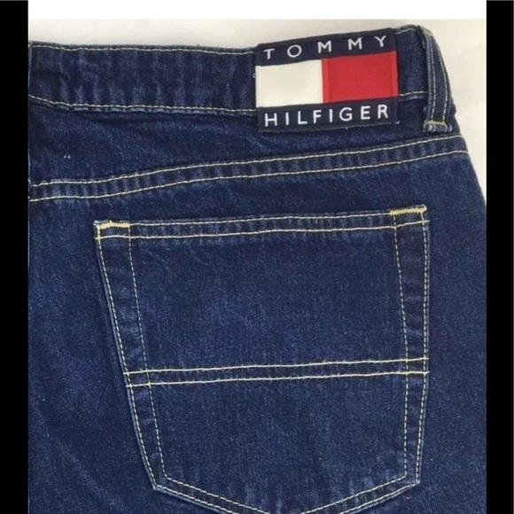 Tommy Hilfiger Denim - Women’s 11 Tommy Hilfiger 90s Mom Jeans big logo