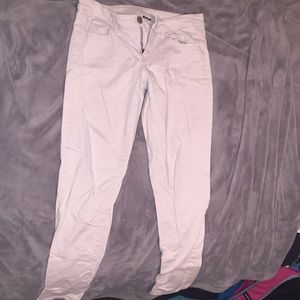 White skinny jeans American eagle