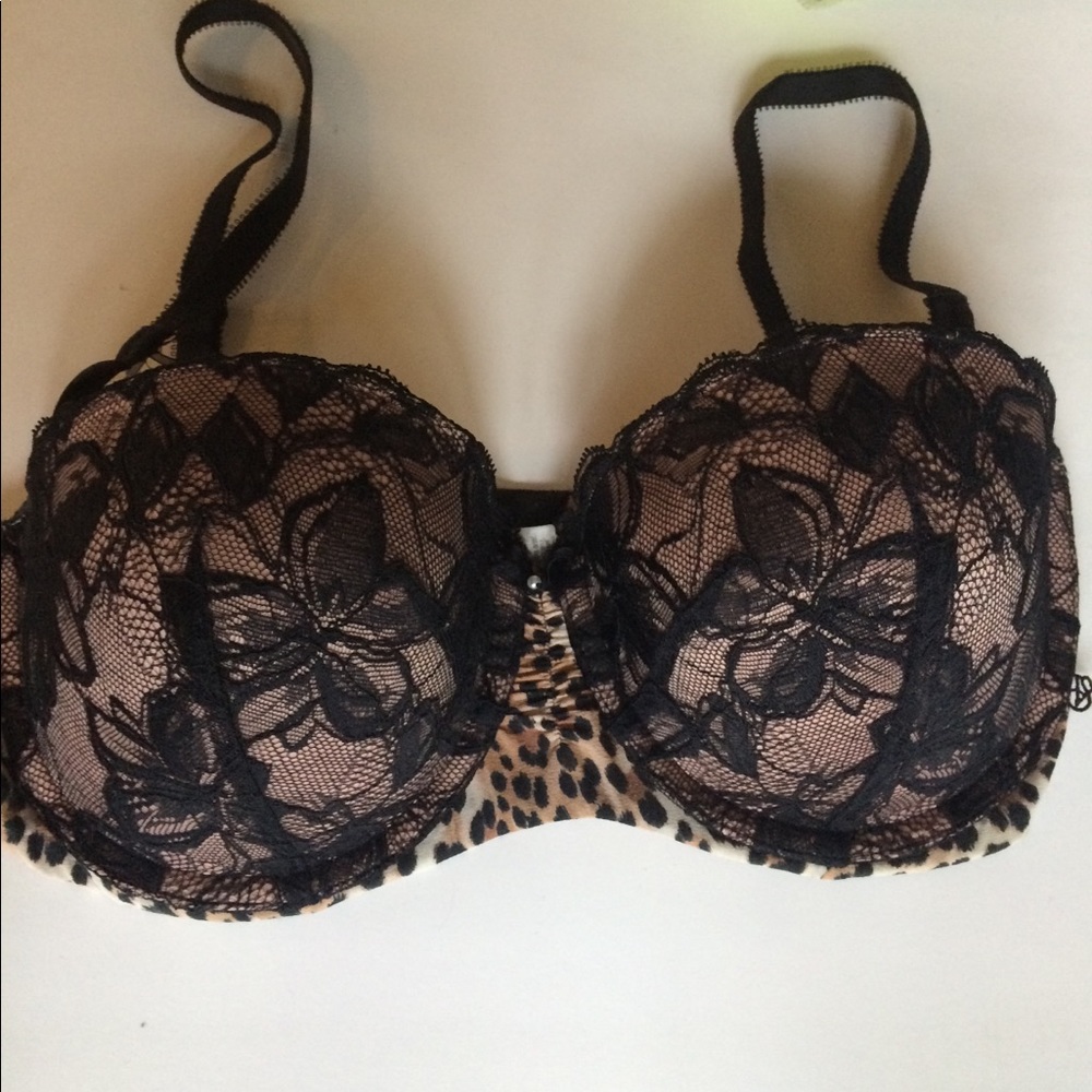 Sexy lace Demi bra.