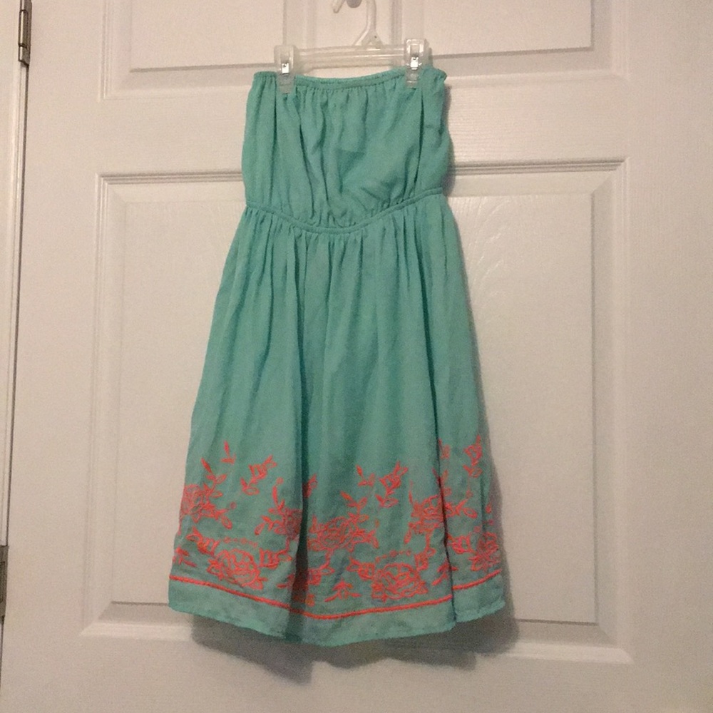 Strapless sundress