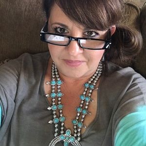 Meet your Posher, Michele