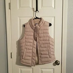GAP Tan Puffer Vest