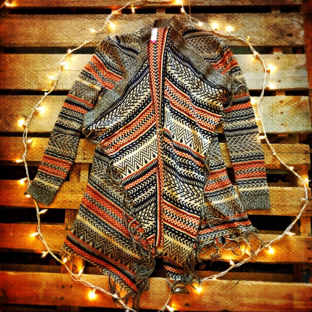 ❤️Tassel Hem Shawl❤️