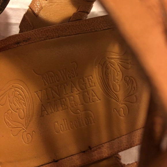 Shoes - Picture 6 of 6