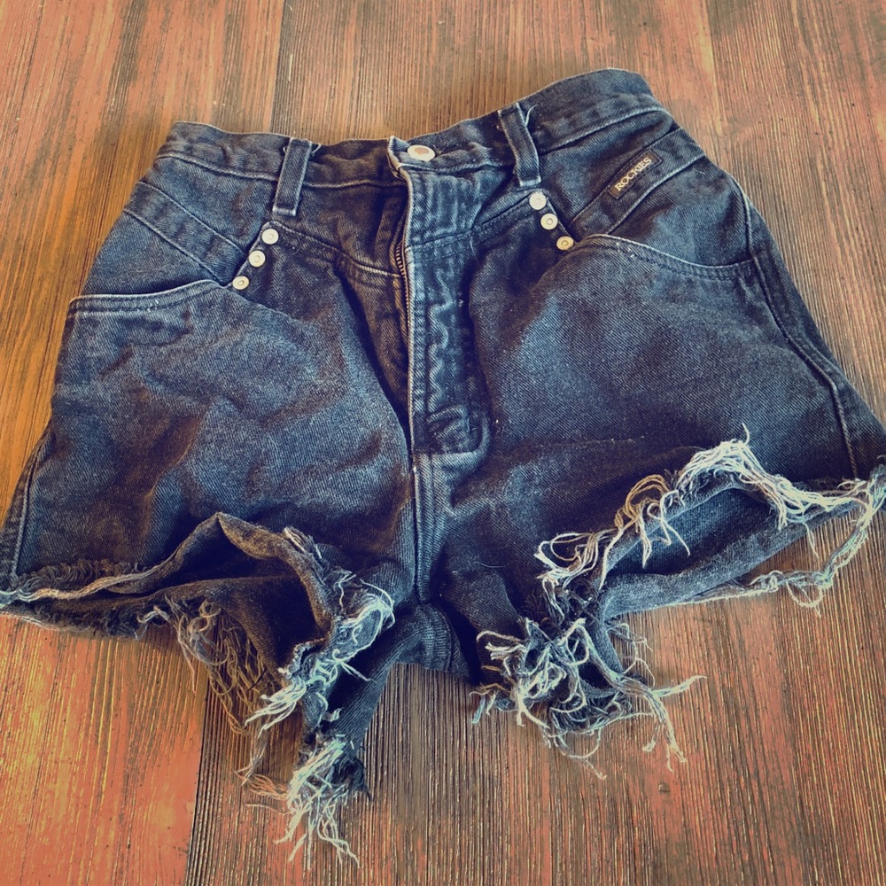 High wasted shorts