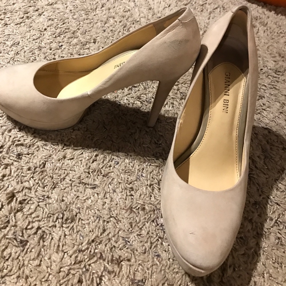 Nude platform Gianni Bini pumps