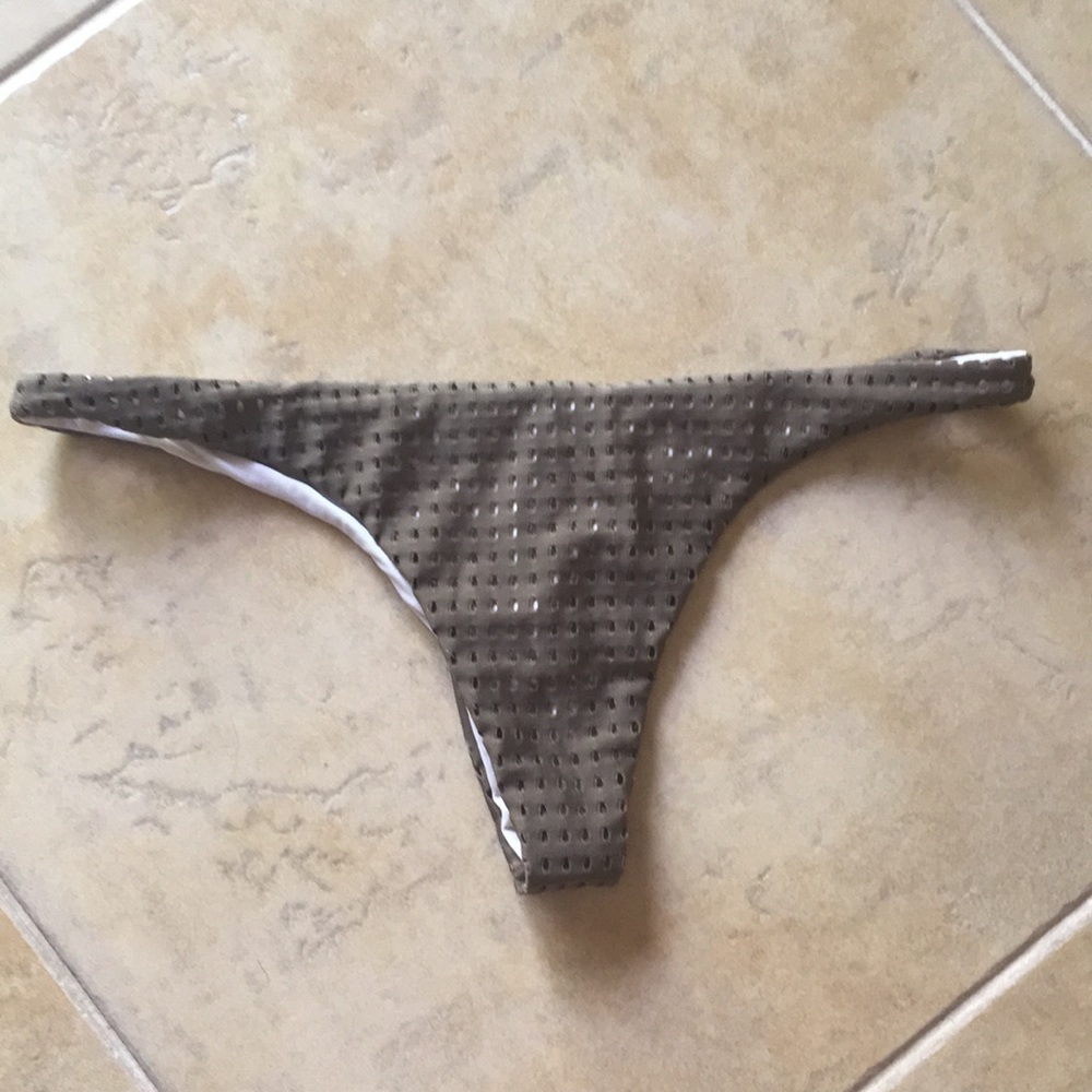 Acacia bikini bottoms L