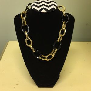 Anne Klein Large link black and gold necklace