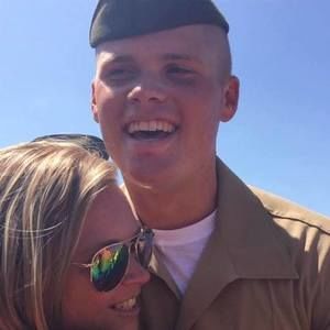 Meet your Posher, Dana white