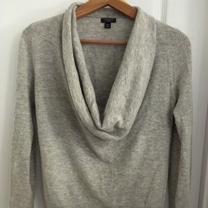 Ann Taylor gray cowl neck XSP
