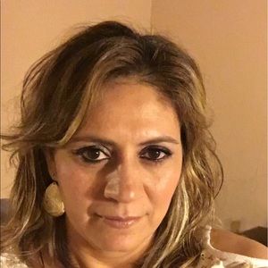 Meet your Posher, Rosalba