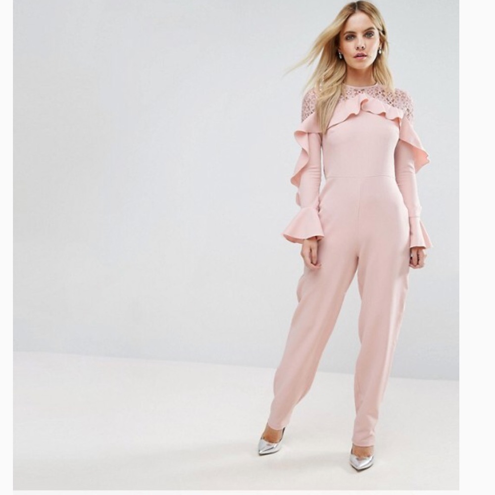 New super cute pale pink lace jumper