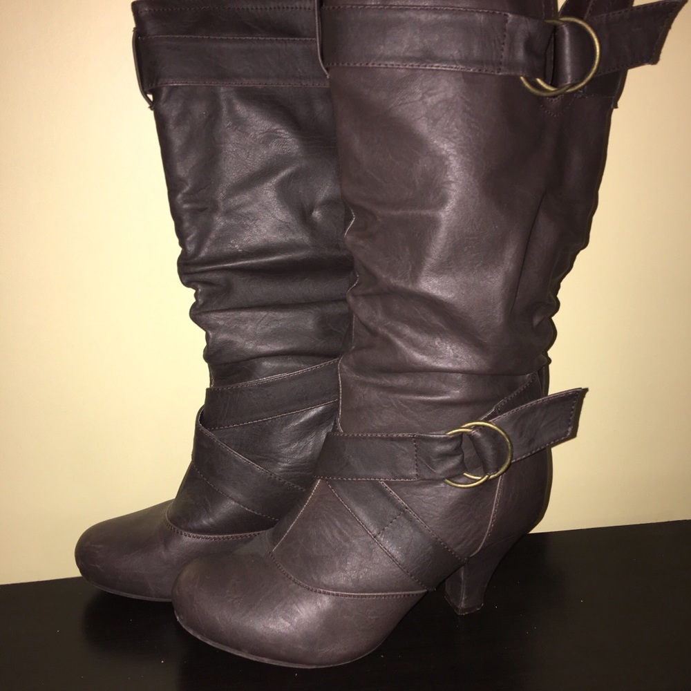 Brown boots