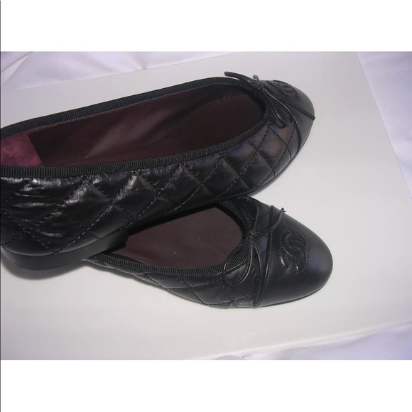 Authentic Chanel Quilted Black Ballet Flats - Picture 2 of 4