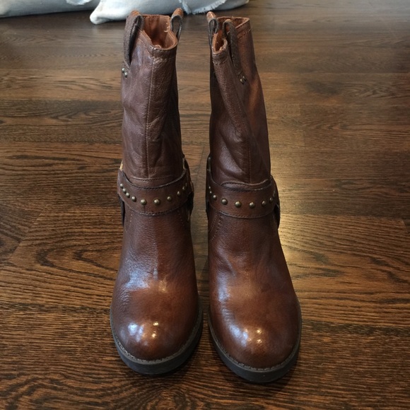 New Nine West Vice Boots - Picture 2 of 7