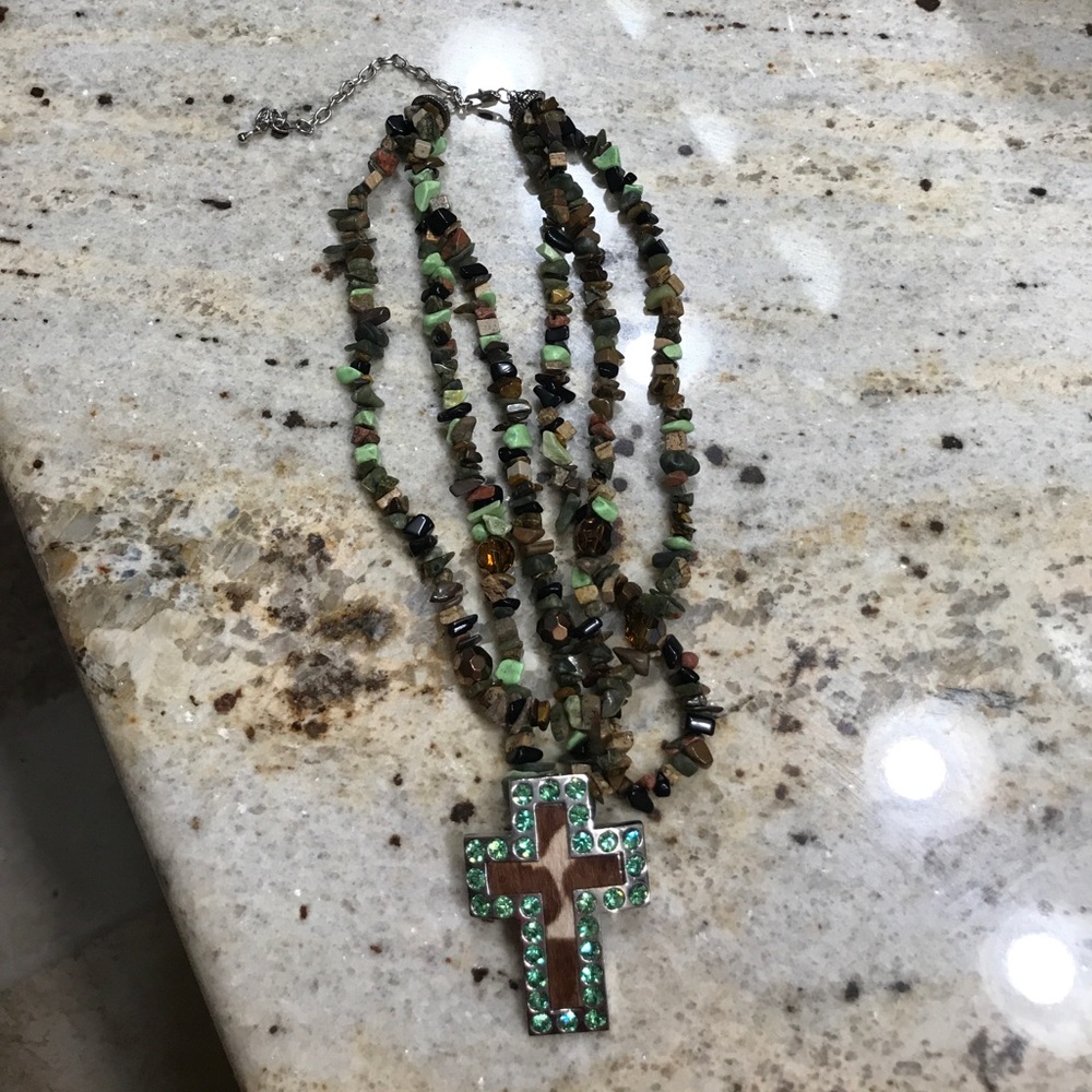 3 strand green/brown beaded necklace w/cross