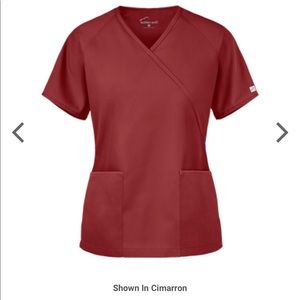 NWOT scrub set in beautiful rust color🍂