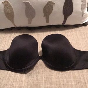 34B very sexy VS strapless plunge bra