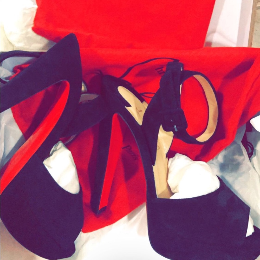 Authentic Louis Vuitton heels
