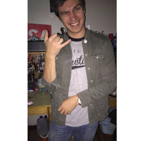 Meet your Posher, Tuller - Picture 1 of 1