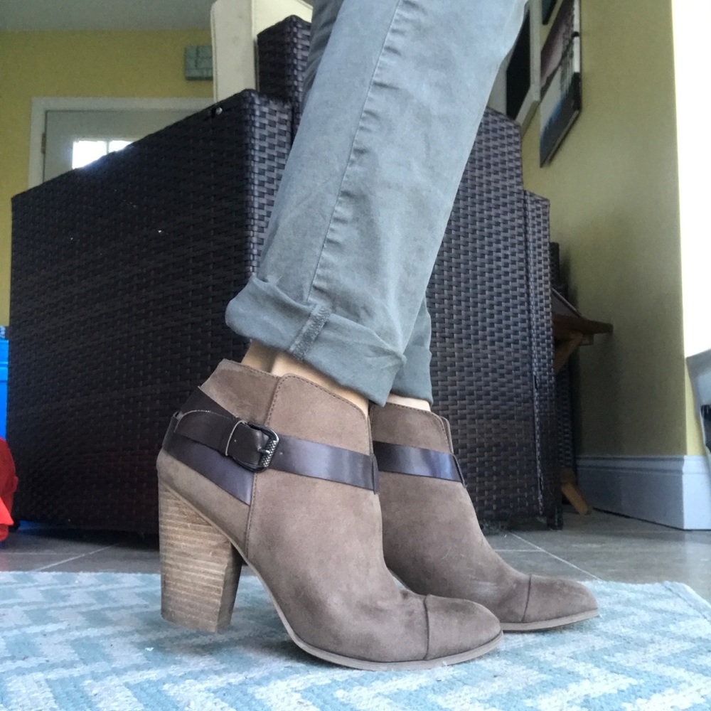 FINAL PRICE DROP!!!Carlos Santana Bootie