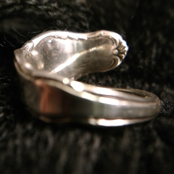 Antique Estate Sterling Spoon Ring - Picture 2 of 8
