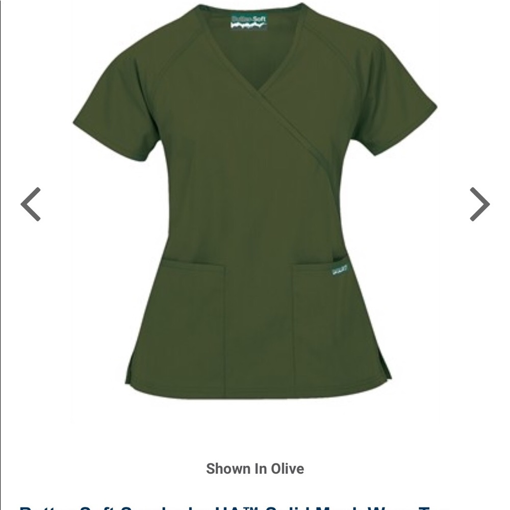 NWOT olive scrub set🍁