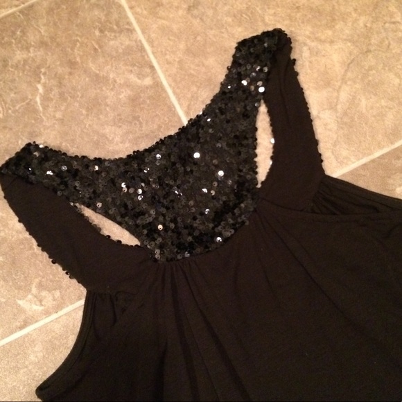 Vanity sleeveless shirt - Picture 5 of 7