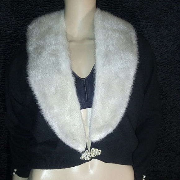 Vintage Sweaters - Vintage Cashmere Sweater with Mink Collar