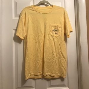 Guy Harvey medium yellow short sleeve t-shirt