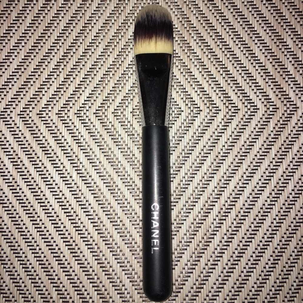 Chanel Foundation Brush