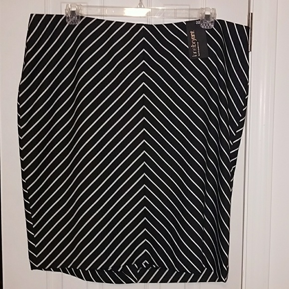 Lane Bryant Dresses & Skirts - New with tags Lane Bryant skirt
