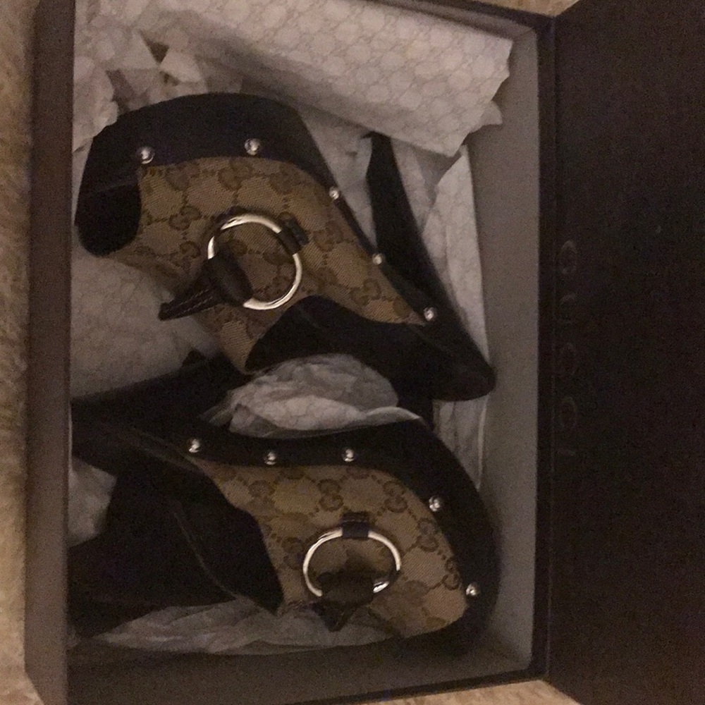 Gucci Heels