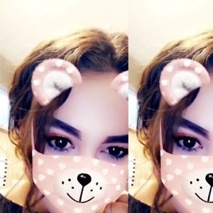 Meet your Posher, Adrianna