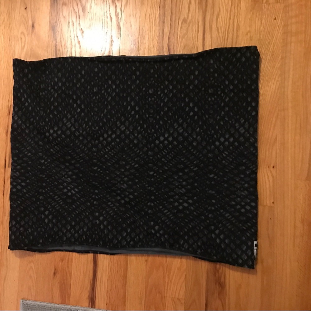 Lululemon vinyasa scarf