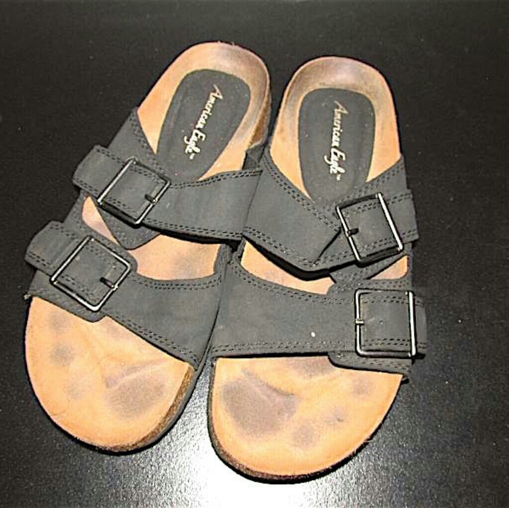American eagle sandals