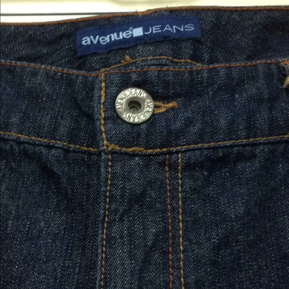 NWT Avenue Modern Fit Bootcut Jeans - Picture 3 of 7