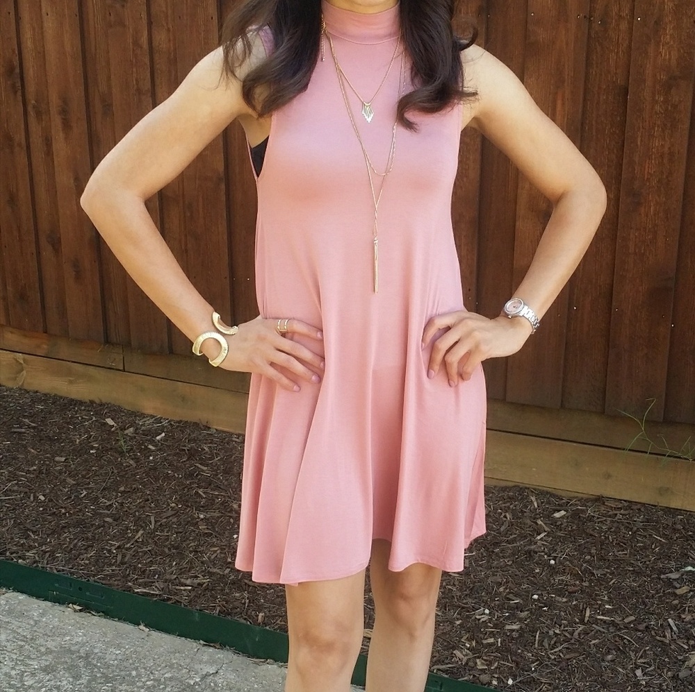 Pink stretchy type dress sz small