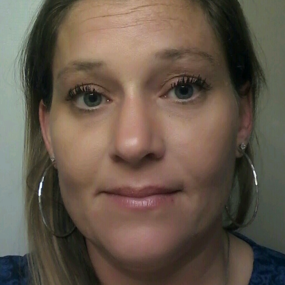 Meet your Posher, Nikki