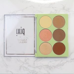 Pixi Strobe & Sculpt Highlight/Contour Palette
