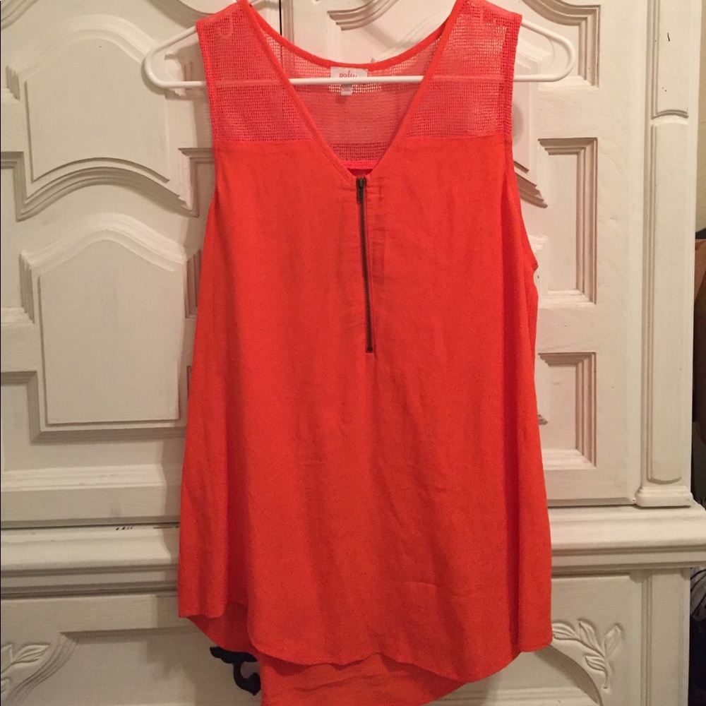 Tank with front zipper and mesh