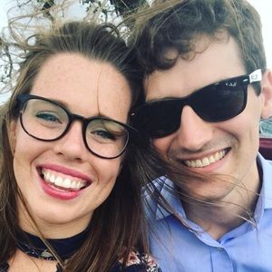 Meet your Posher, Hilary