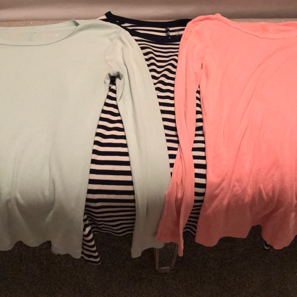 3 Gap Bowery  super soft crew long sleeve shirts