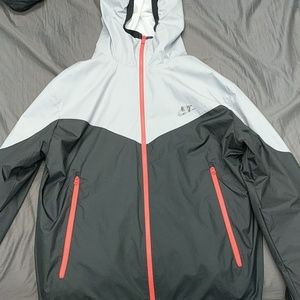 Nike windbreaker