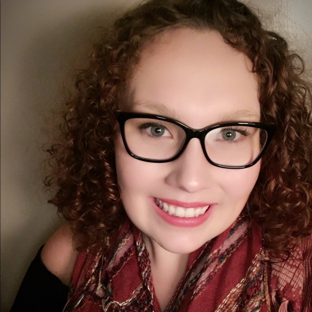 Meet your Posher, Olivia