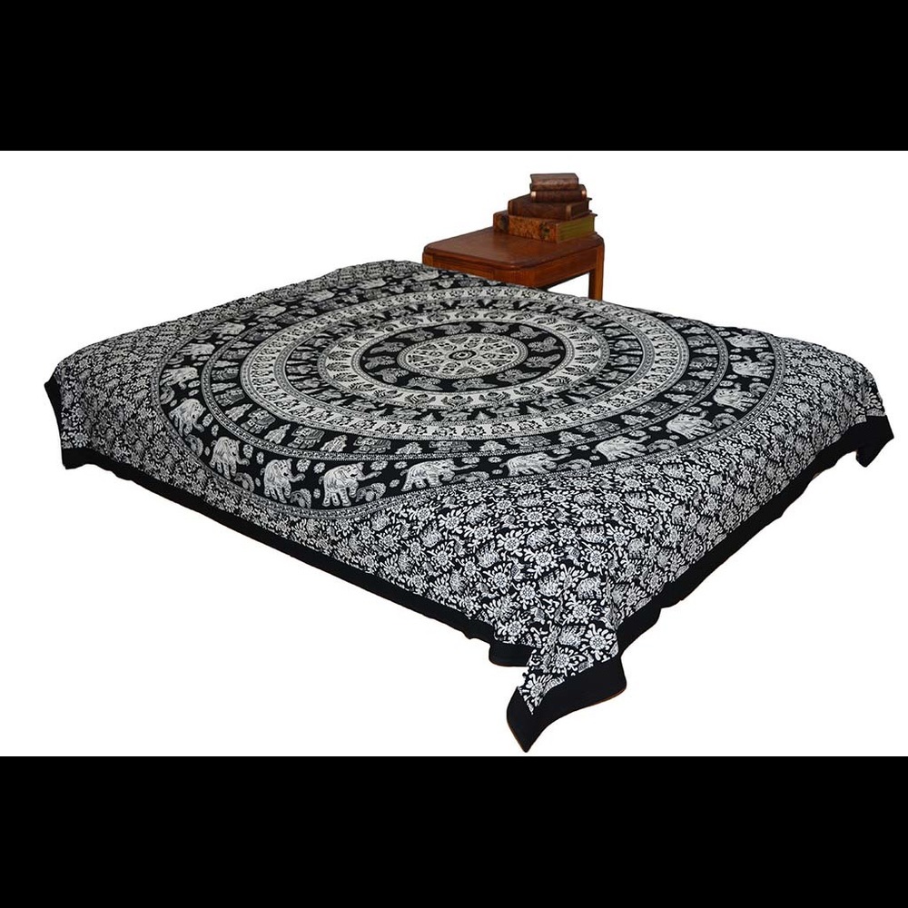Queen Hippie Black White Mandala Tapestry Bohemian